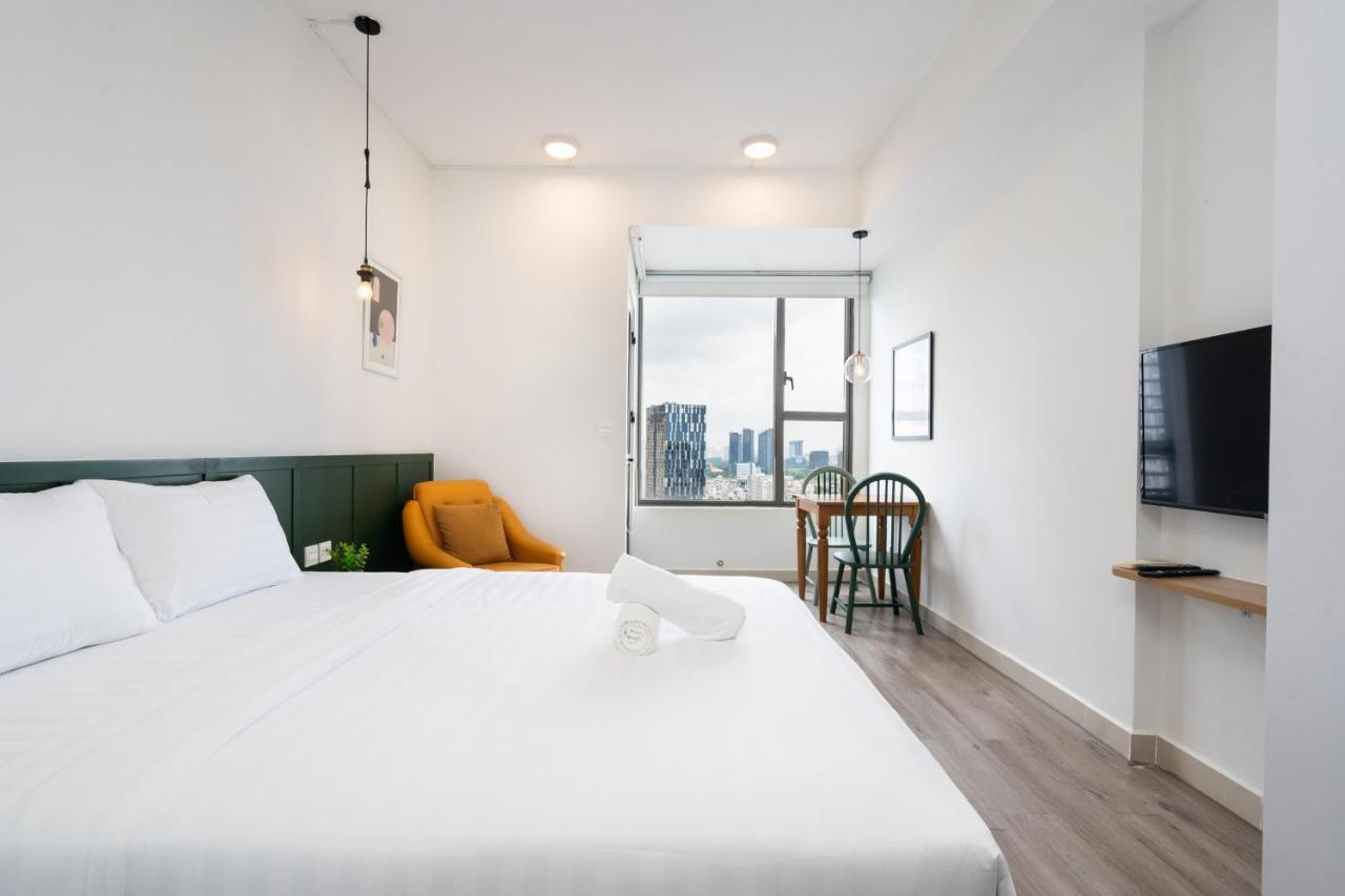 Mayla Saigon Downtown Apartment Хошимин Екстериор снимка