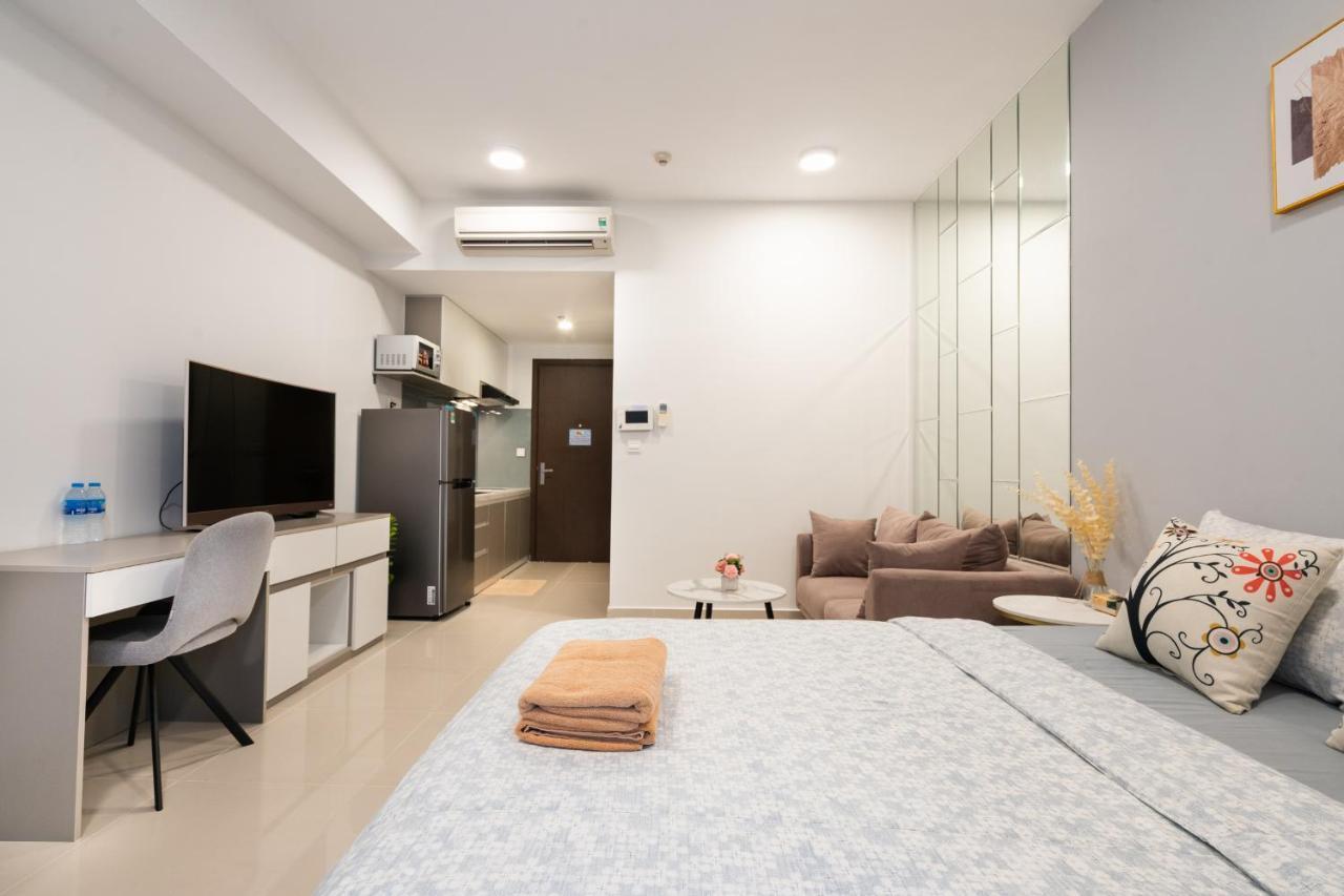 Mayla Saigon Downtown Apartment Хошимин Екстериор снимка