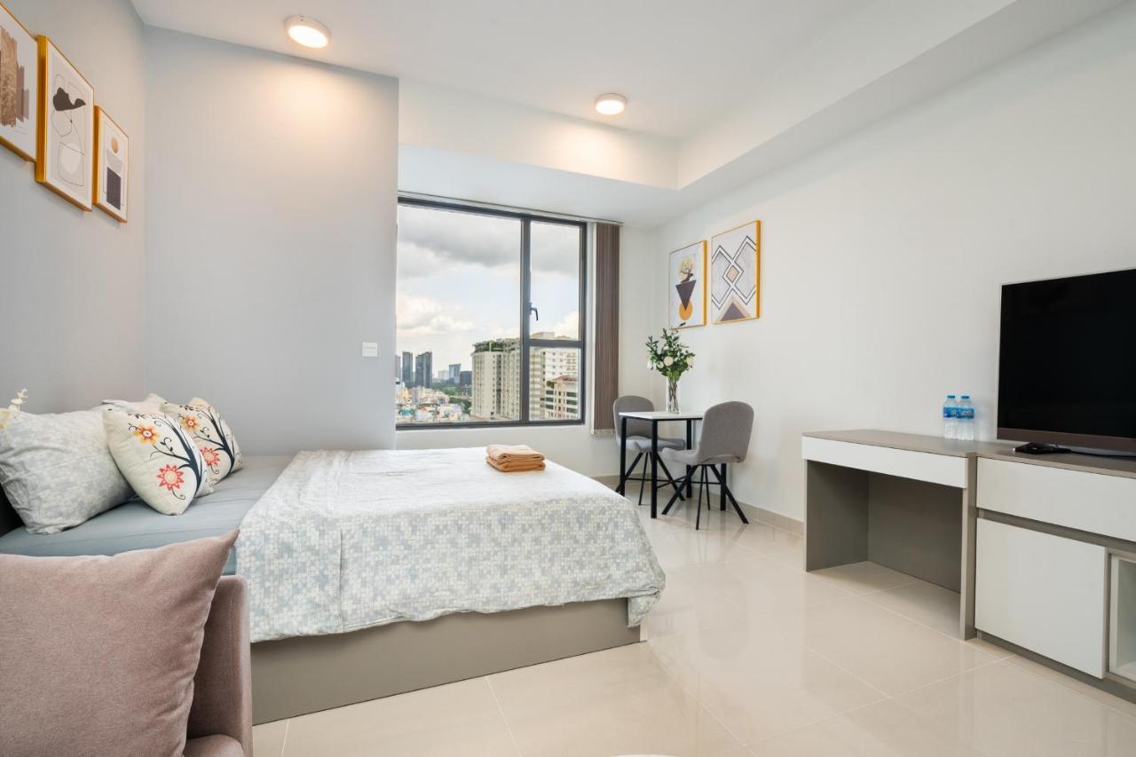 Mayla Saigon Downtown Apartment Хошимин Екстериор снимка