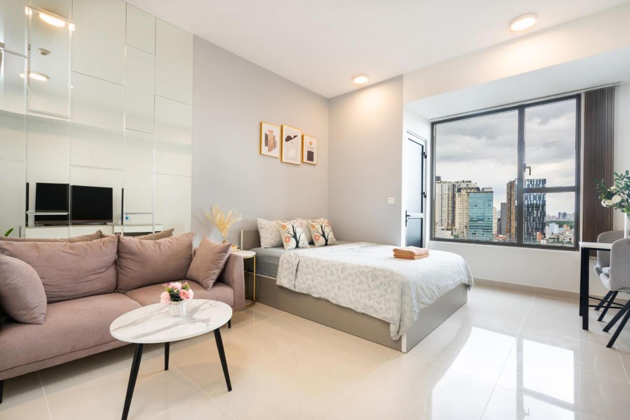 Mayla Saigon Downtown Apartment Хошимин Екстериор снимка