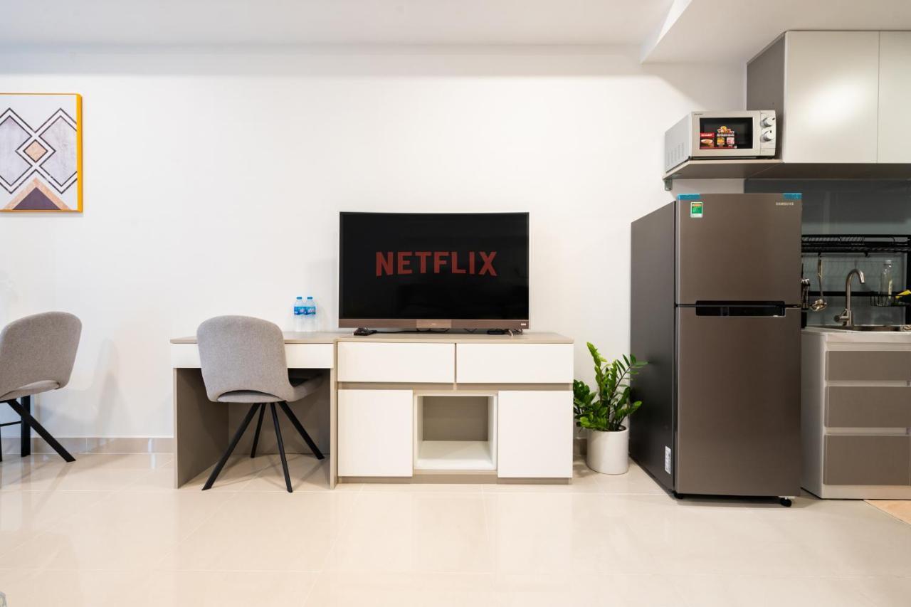 Mayla Saigon Downtown Apartment Хошимин Екстериор снимка